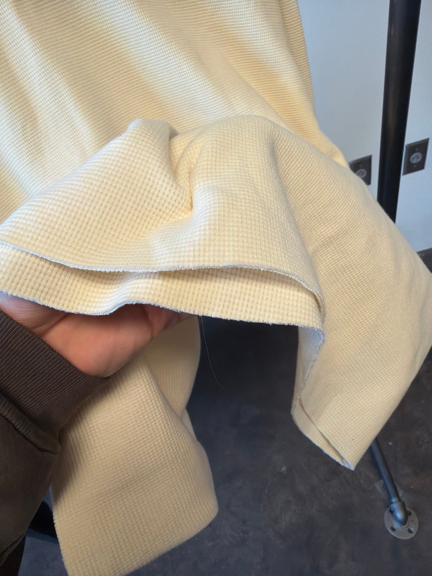 TRESPASSER THERMAL (QUARTZ) - RAW HEM SAMPLE (LARGE)