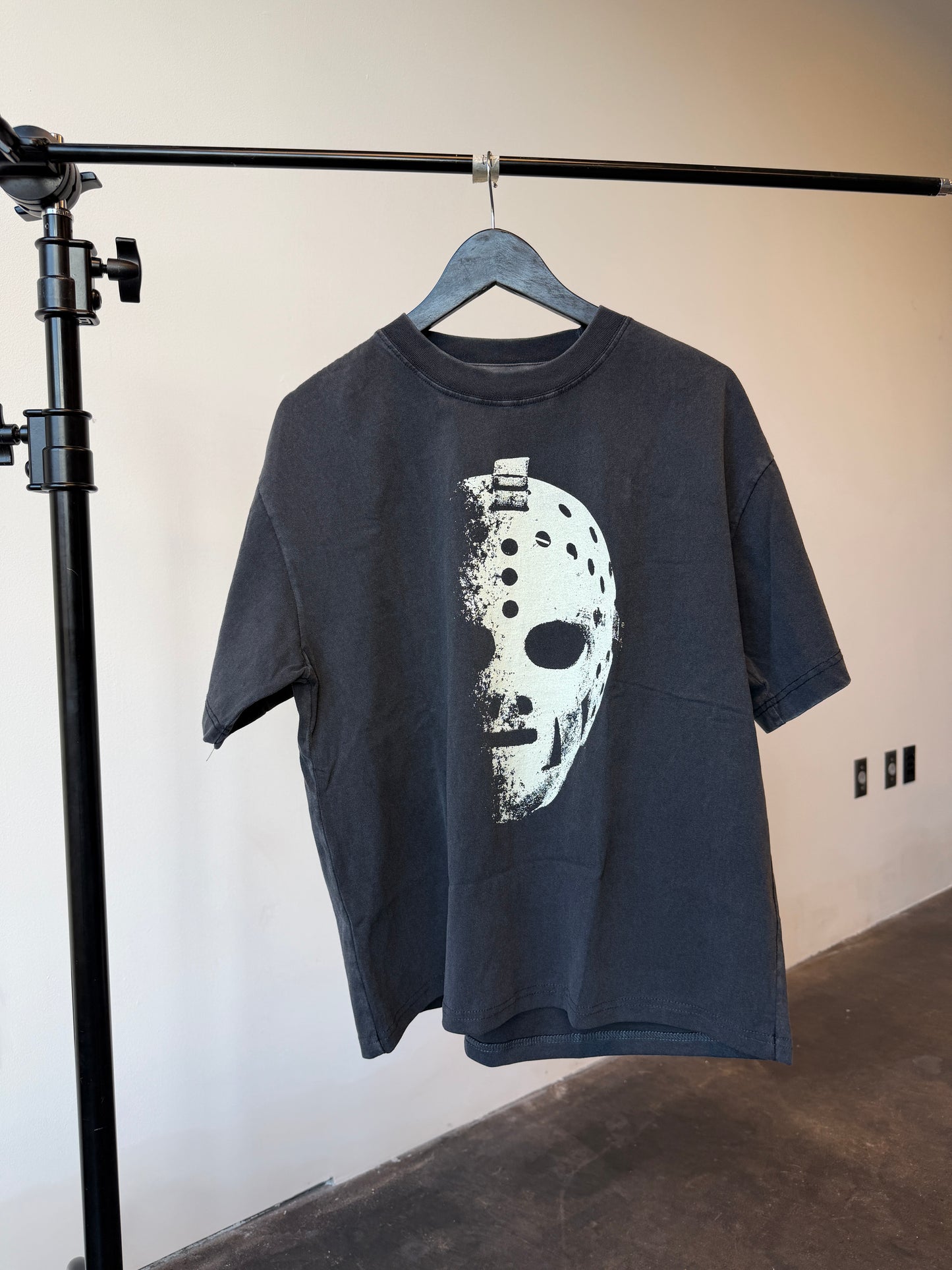 MASK TEE (MEDIUM)