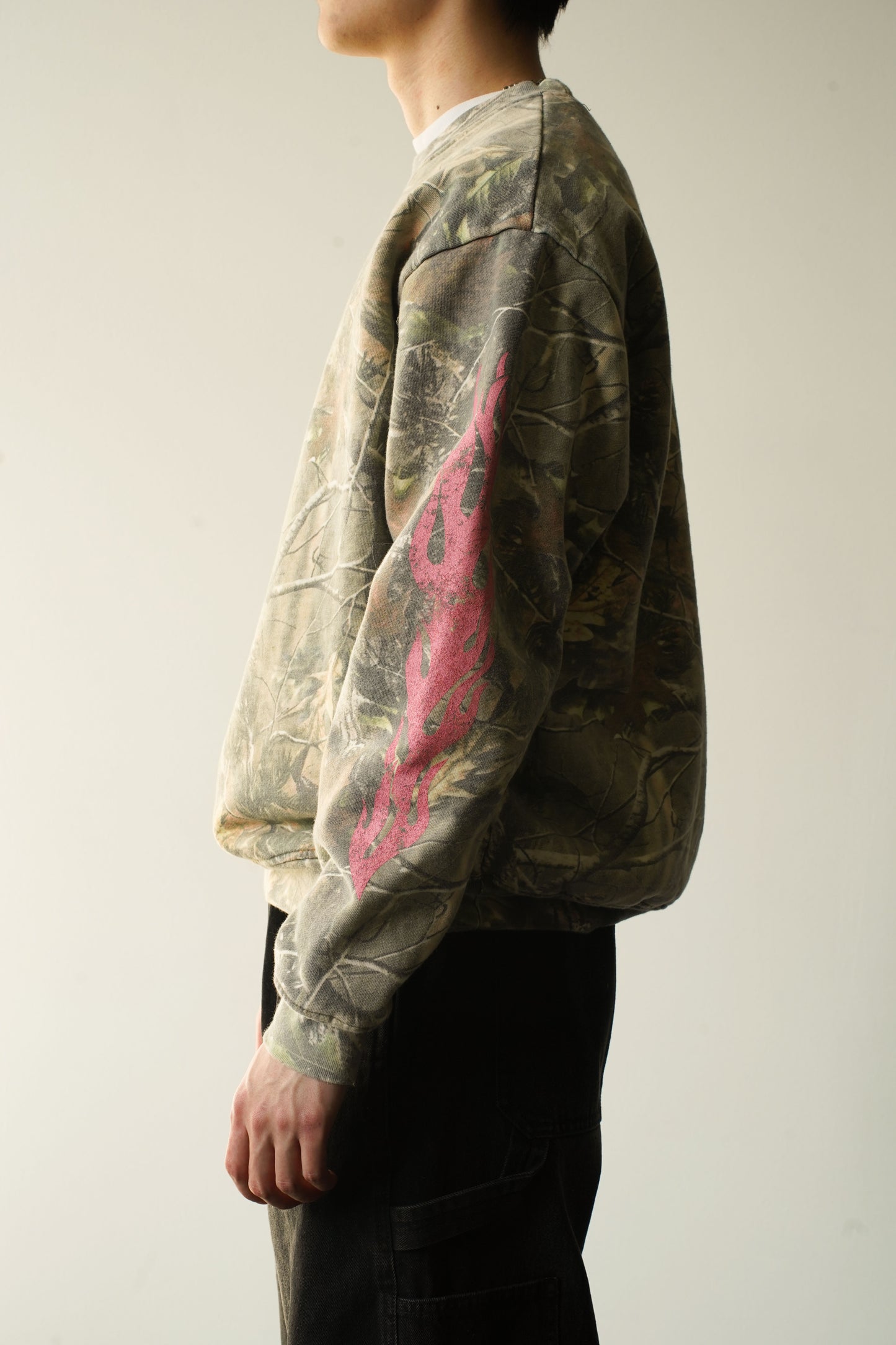 BLUSHWOOD CREWNECK