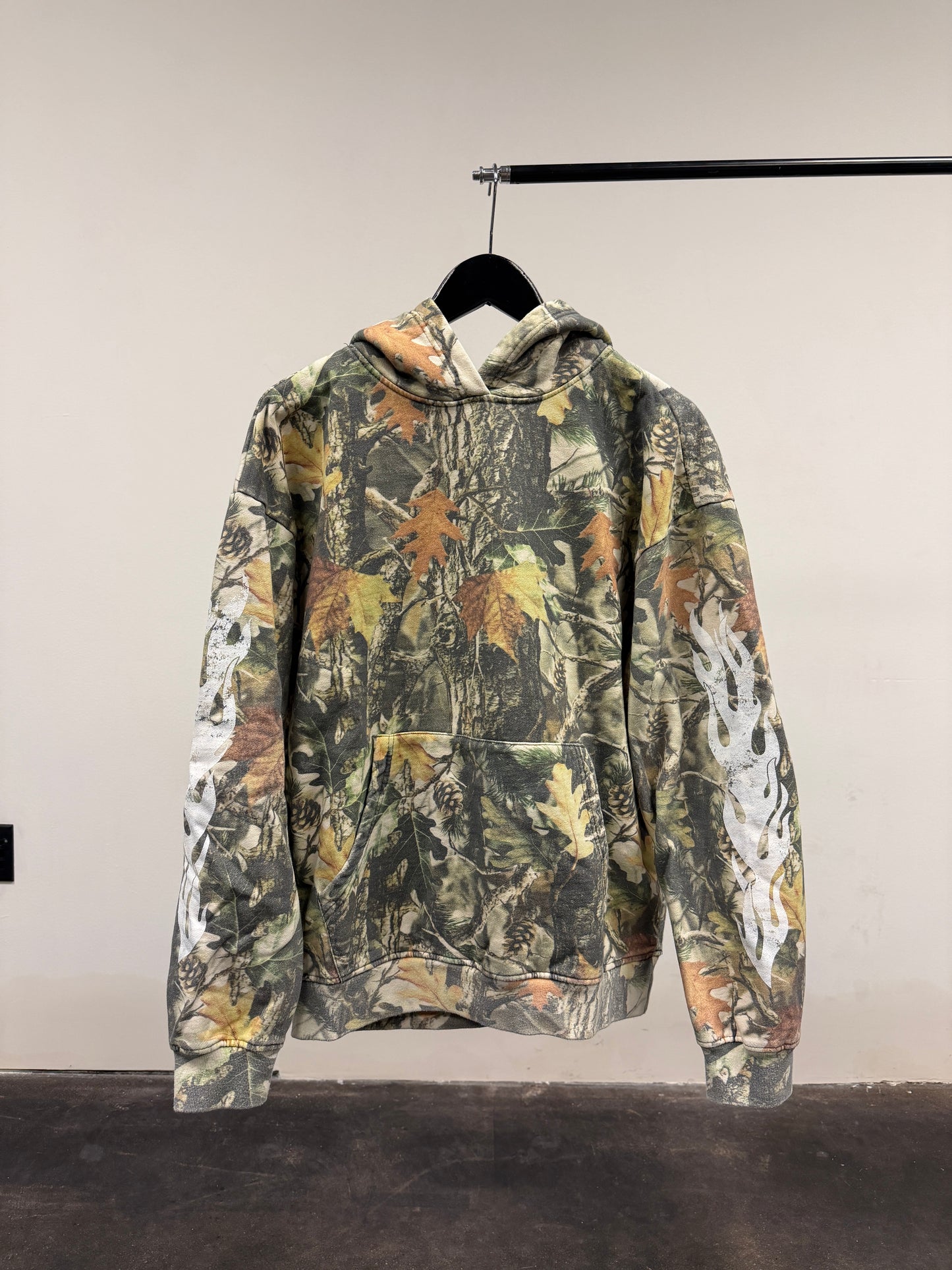 BLUSHWOOD HOODIE (MEDIUM)