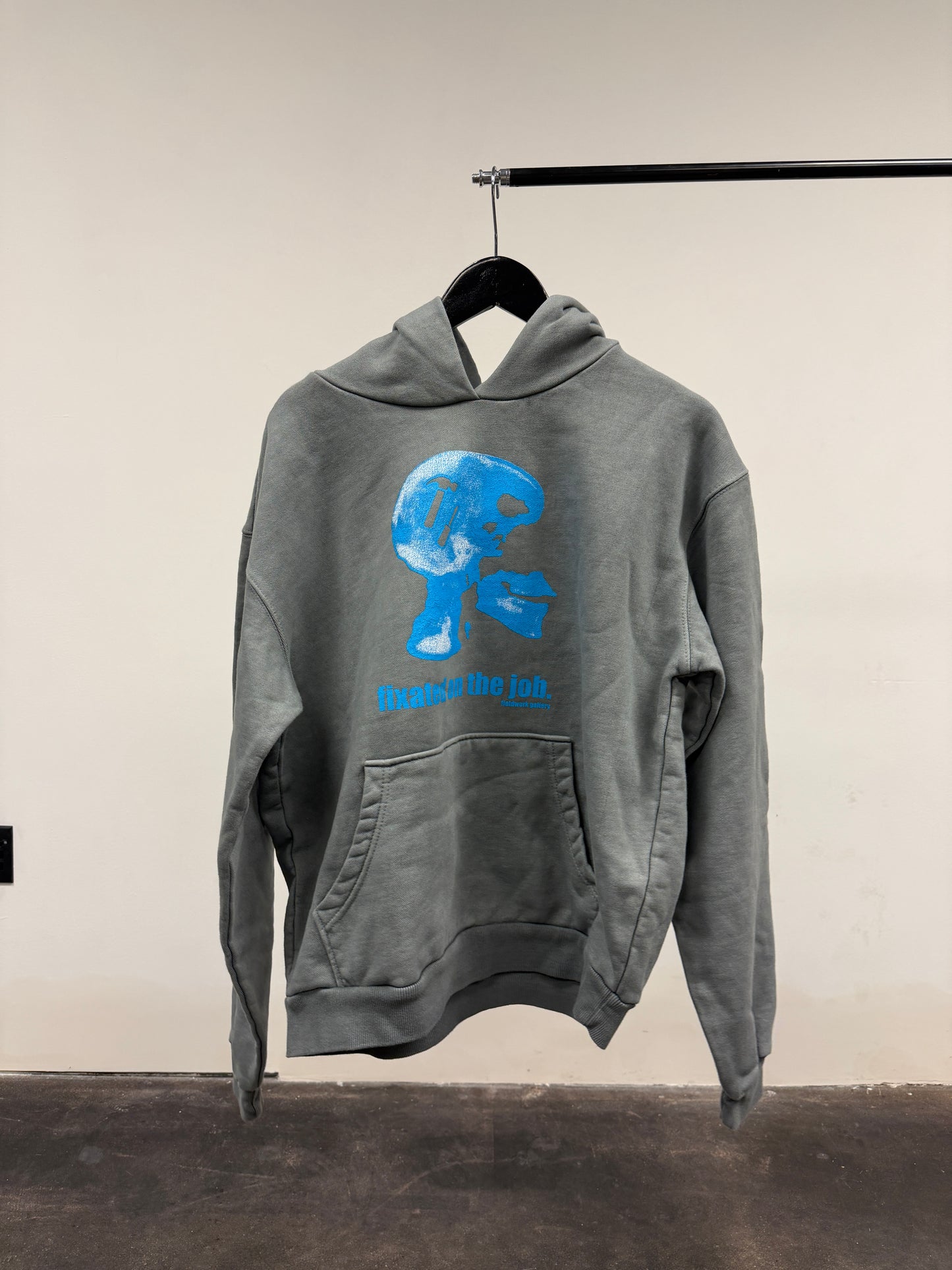 FIXATED ON THE JOB HOODIE - LIGHT GRAY (MEDIUM)