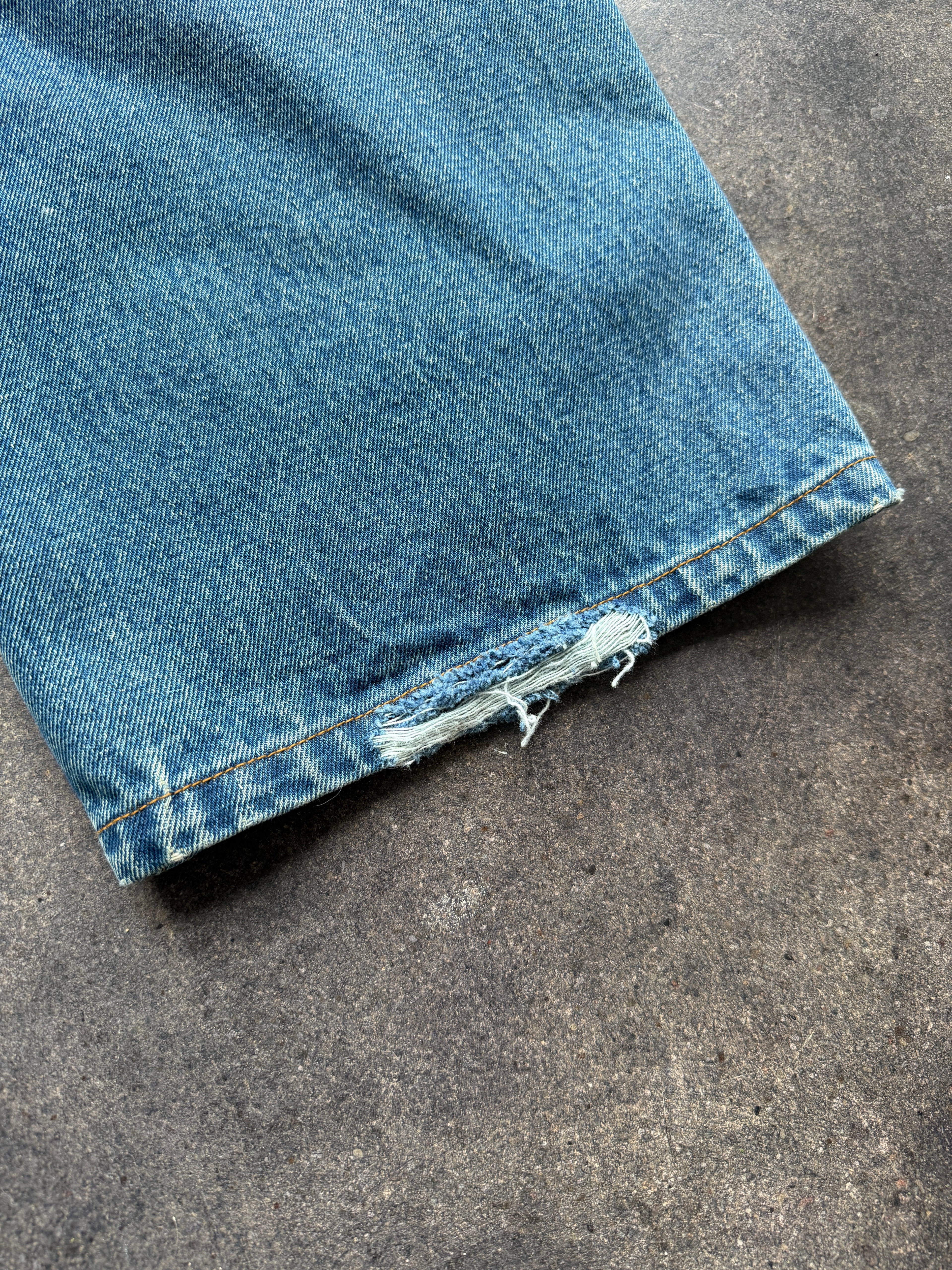 PAINT SPLATTER DOUBLE KNEE DENIM
