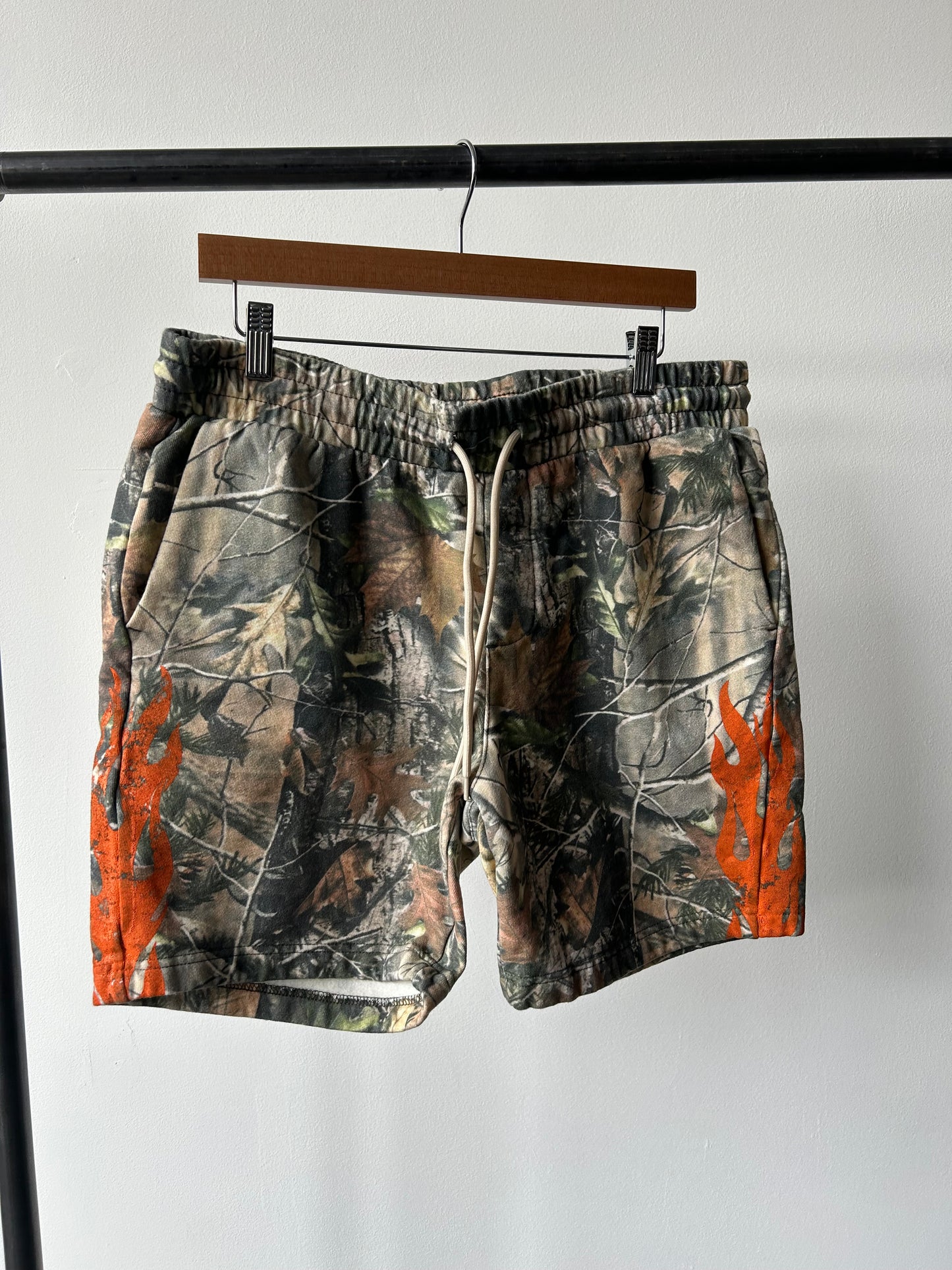 BLUSHWOOD SHORTS (HUNTER) (MEDIUM) [FLEA MARKET]