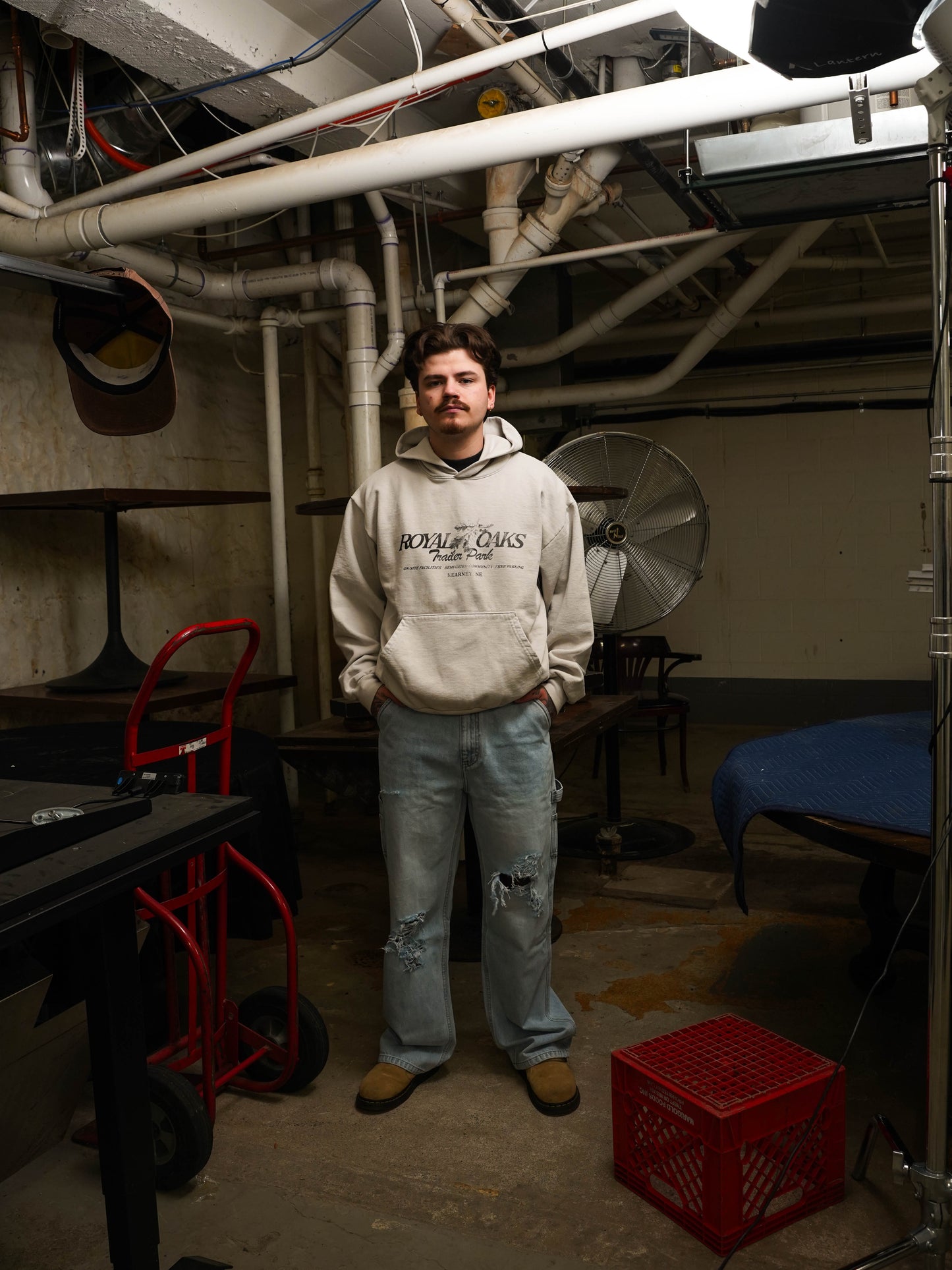 HAND-THRASHED BAGGY CARPENTER LIGHT WASH DENIM