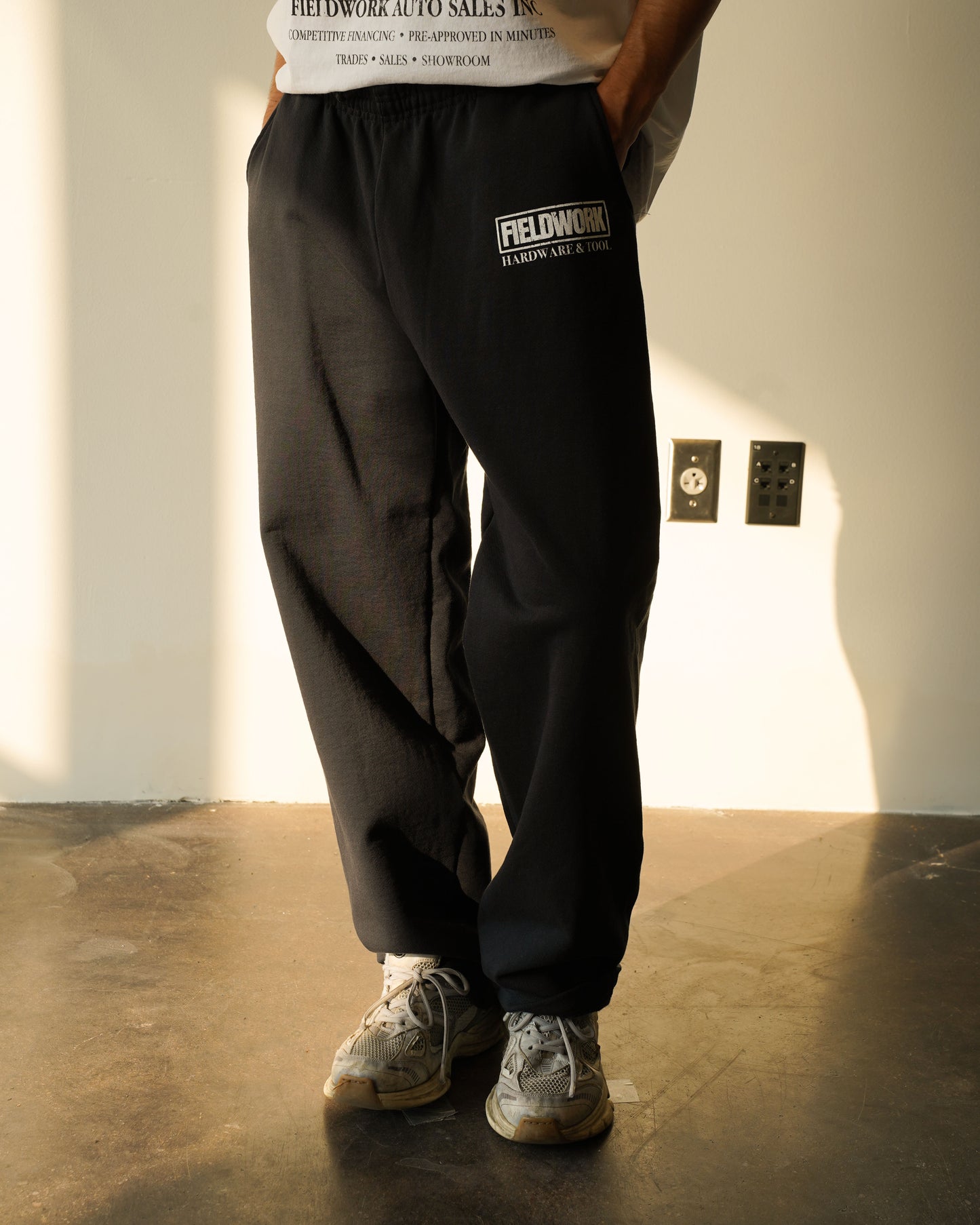 HARDWARE & TOOL SWEATPANTS (COAL)