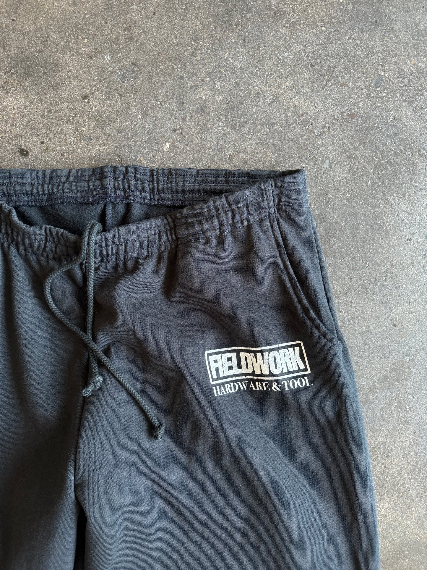 HARDWARE & TOOL SWEATPANTS (COAL)