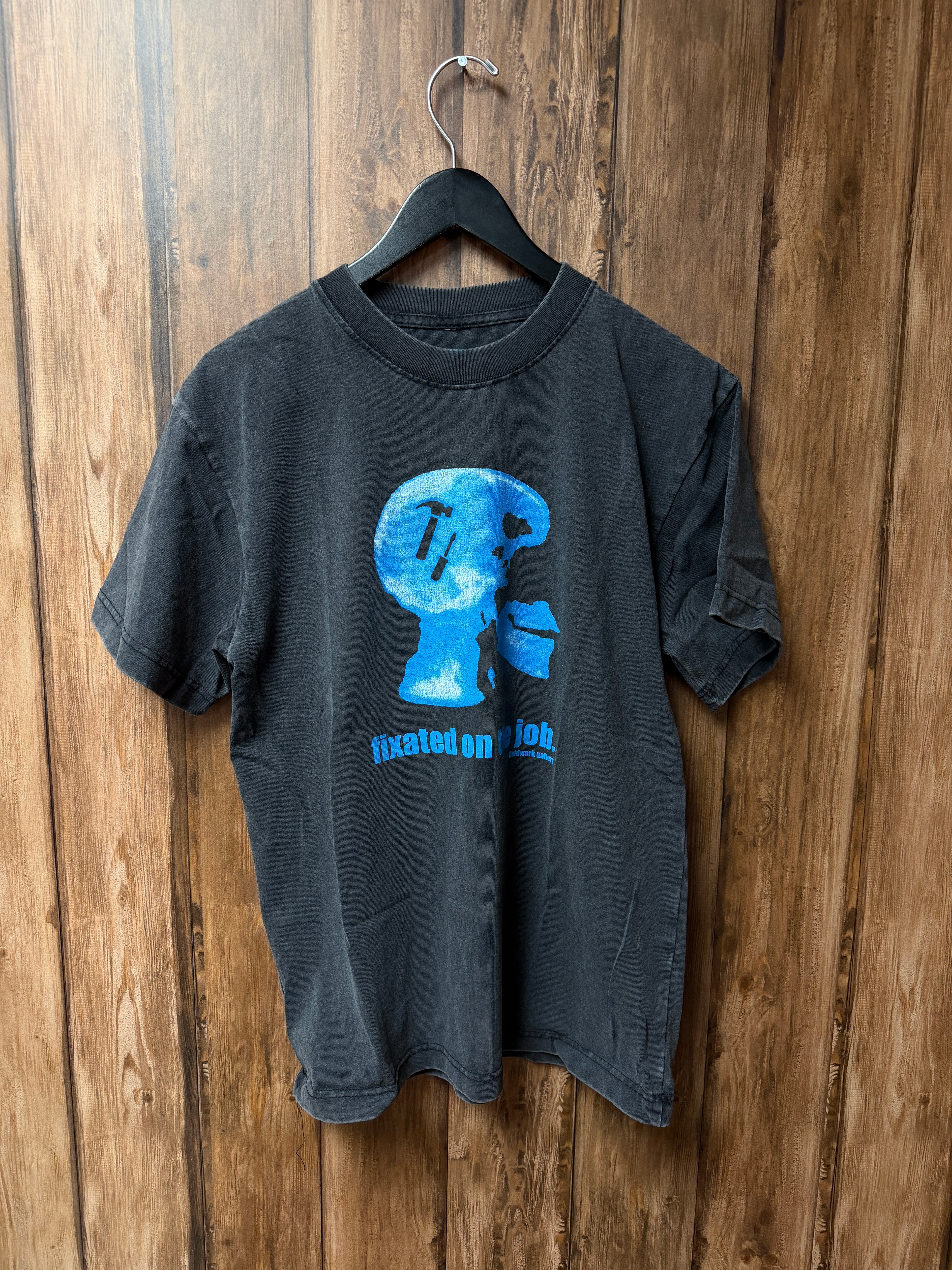 FIXATED ON THE JOB TEE - SIZE SMALL